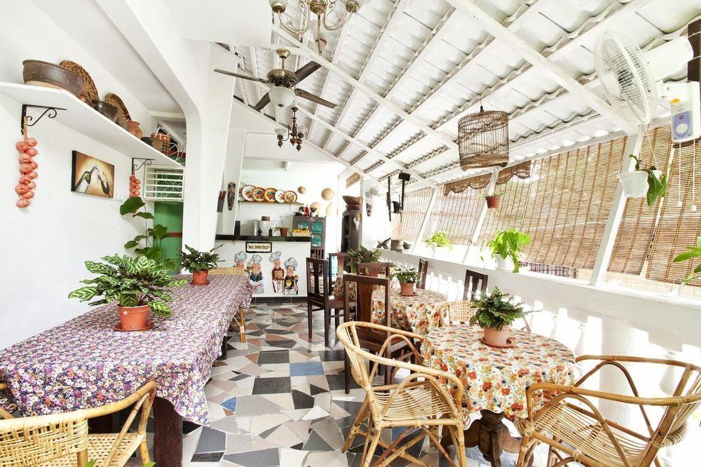 Oyo 90855 Vince Villa Bukit Mertajam Exterior foto